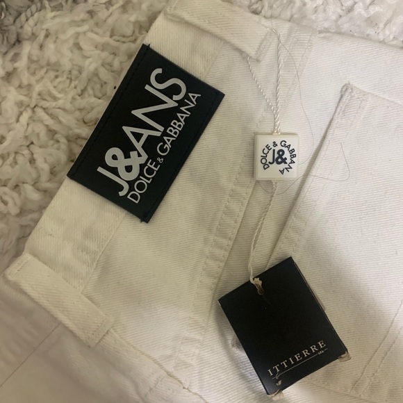 Dolce & Gabbana White High Waisted Mom Jeans - Picture 4 of 9